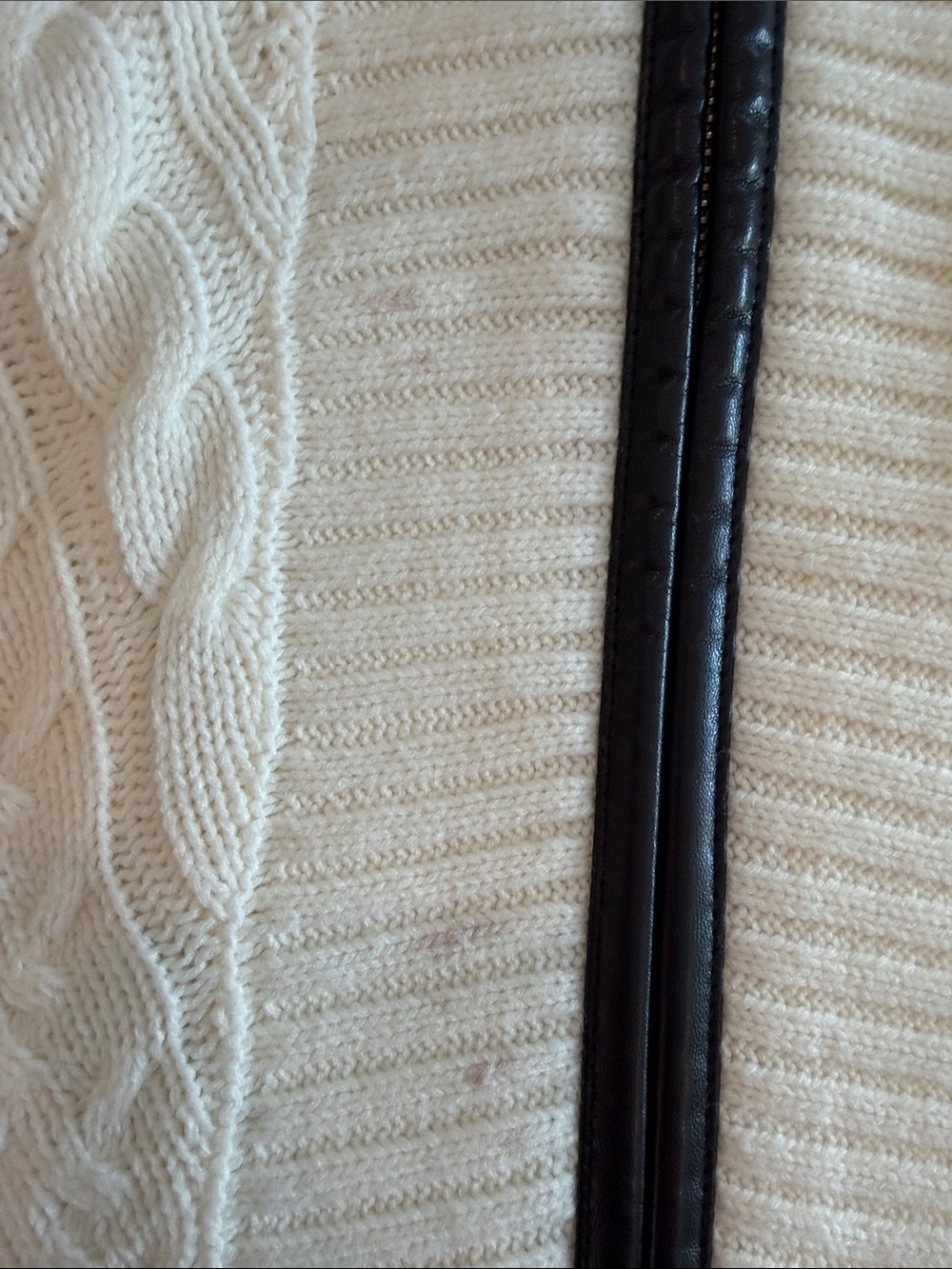 VENUS Cream Ribbed Collar Zip Cardigan - Picture 3 of 5